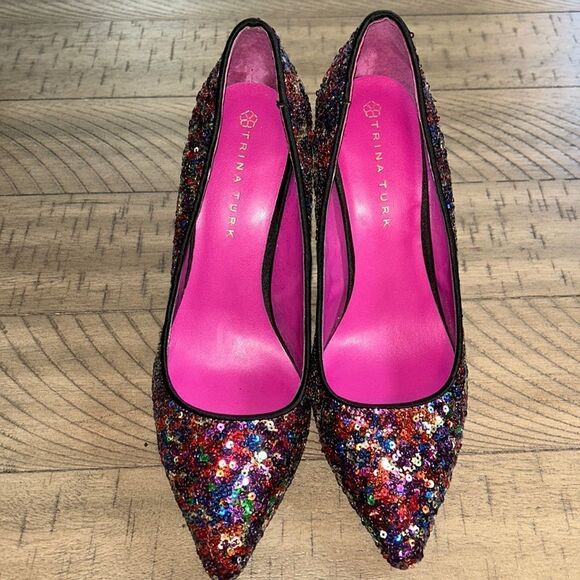 🤩 dance 💃 🪩 the night away in sequins heels 👠 sparkle ✨ 💖 ❇️ - Picture 3 of 16